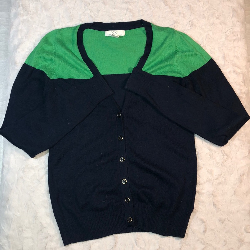 Forever 21 Navy blue and green block sweater